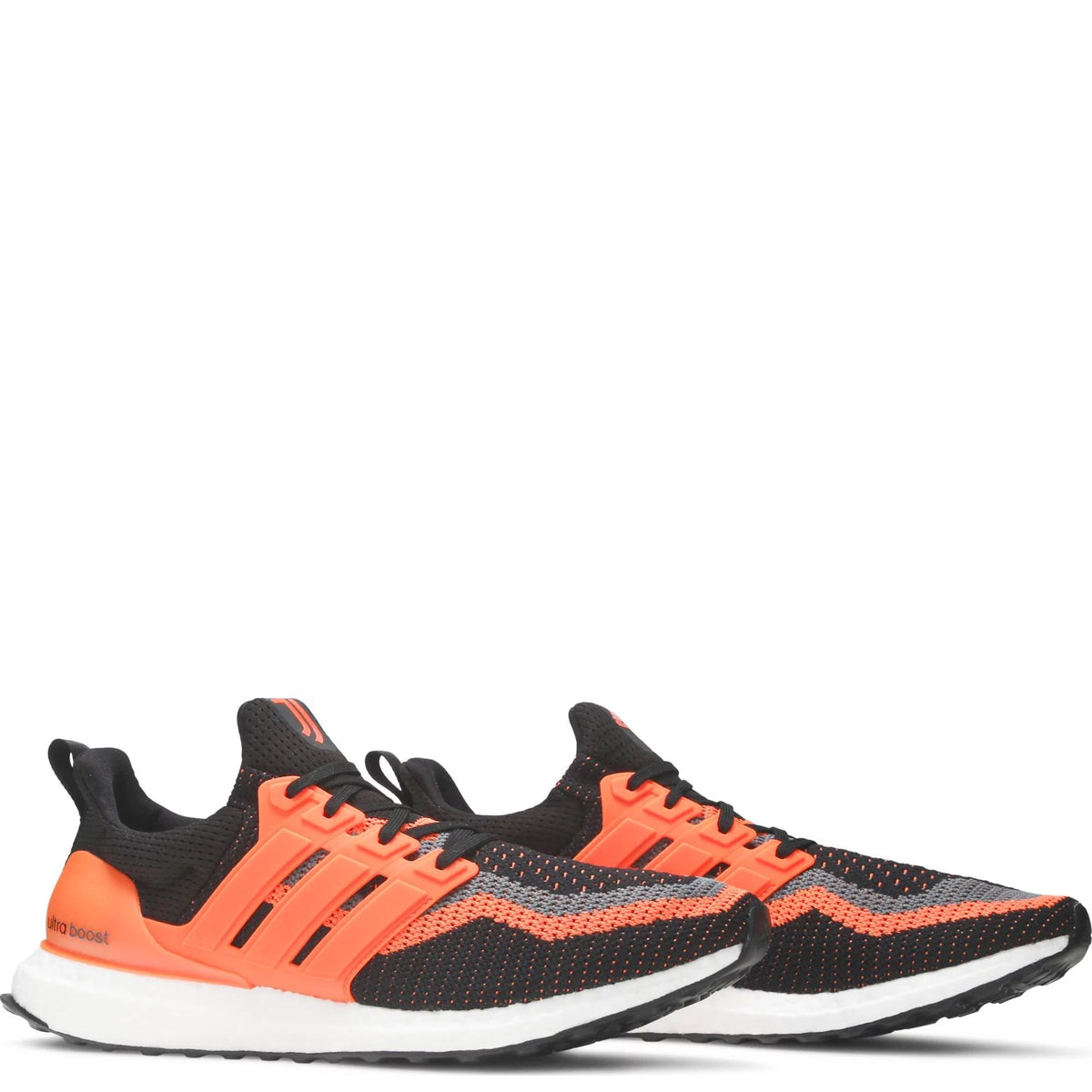 adidas Men's Ultraboost Dna X Juve Sneakers