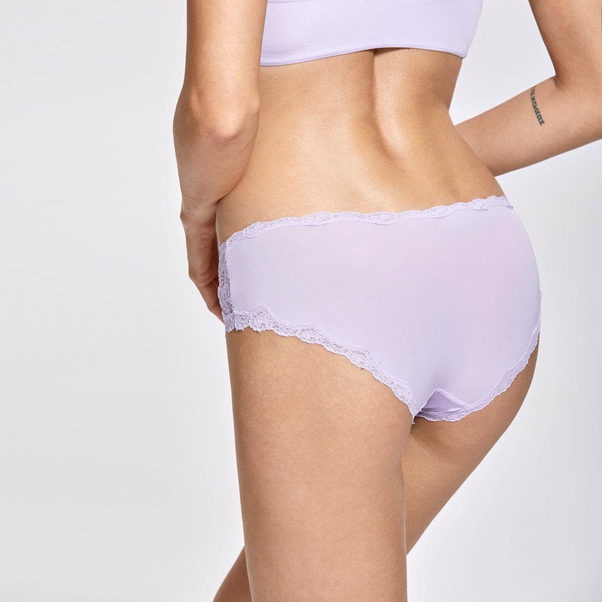 Floral Lace Low-Rise Bikini Panty