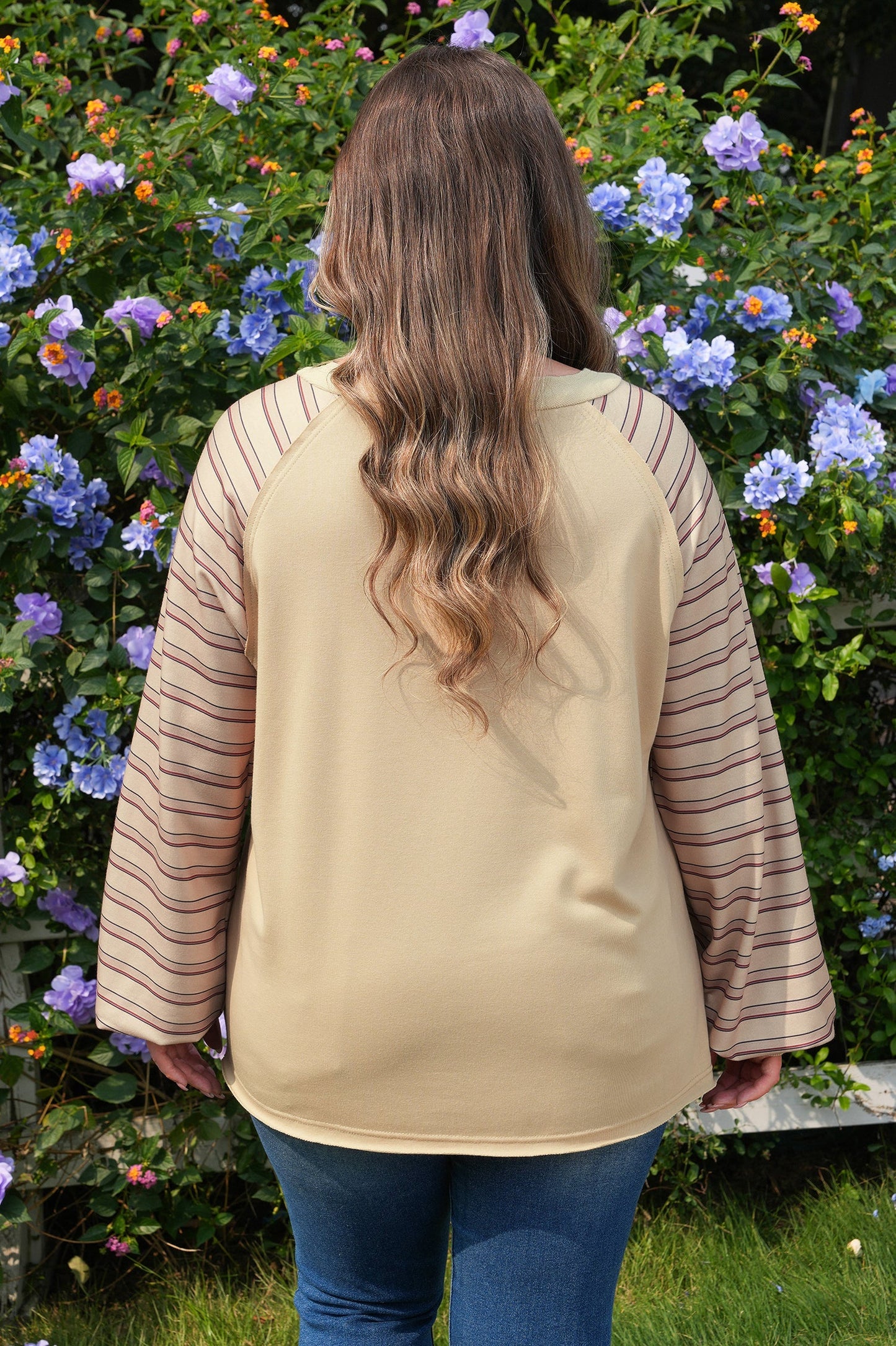 Threaded Pear Iris Notched Raw Edge PLUS Jumper