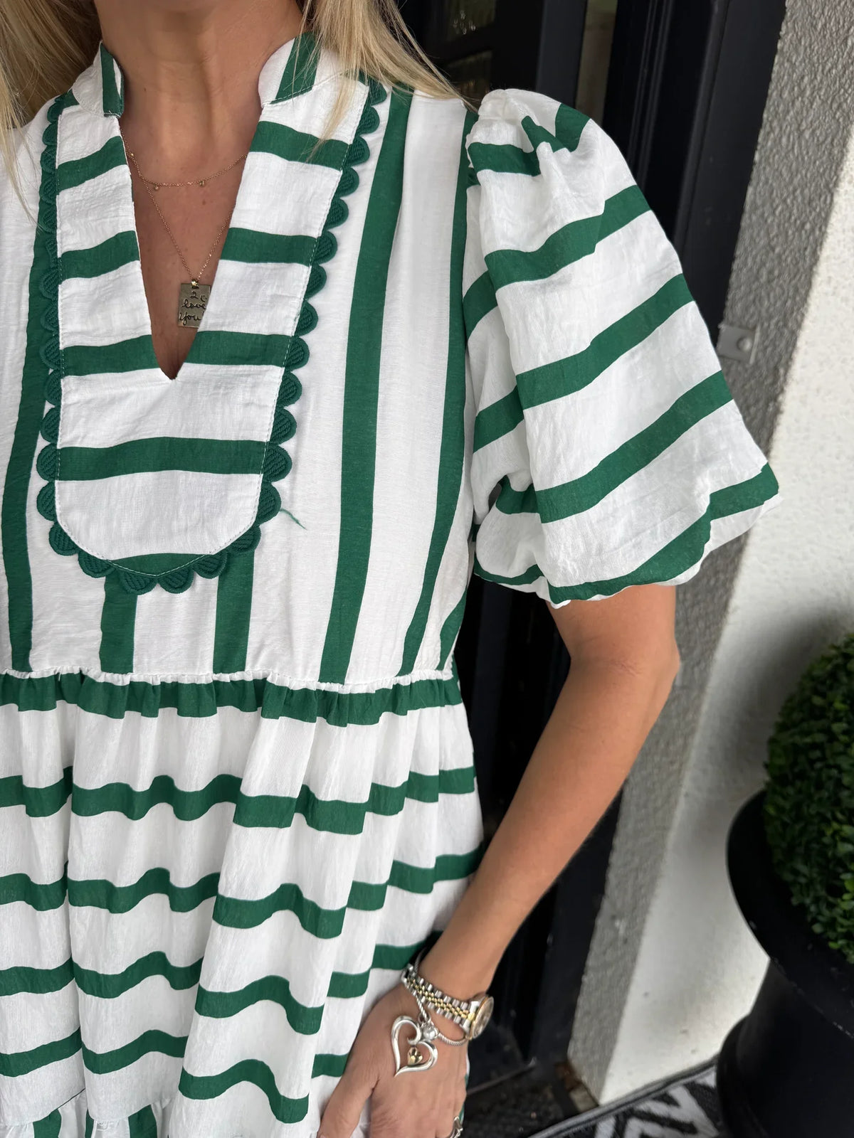 ✨Women's Short Bubble Sleeve Striped Dress With Pockets