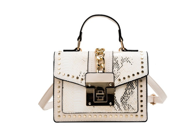 Women’s Fashion Alligator Pattern Shoulder Bag | High-Sense Faux Leather Underarm Bag | Trendy Minimalist Crocodile Texture Handbag | Luxury-Label Statuesque Daily Carry | 2026 High-Fashion Radiant Urban Essential