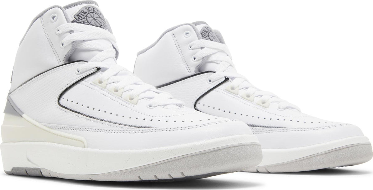 Air Jordan Grade School Retro 2 'Cement Grey Gs' Sneakers