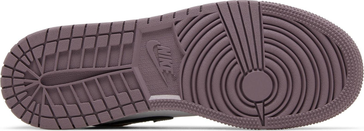 Air Jordan Grade School Retro 1 Low Se 'Sky J Mauve Gs' Sneakers