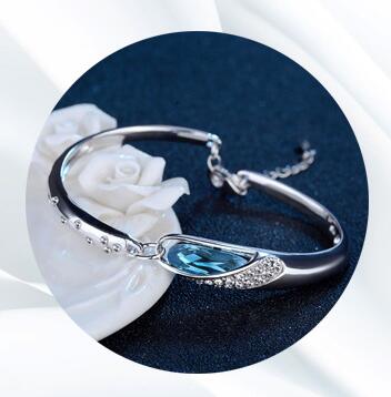 Women’s Premium Austrian Crystal Bracelet | Elegant Sparkling Tennis Bracelet | Luxury Crystal Jewelry for Weddings & Anniversaries | High-Shine Statement Bracelet