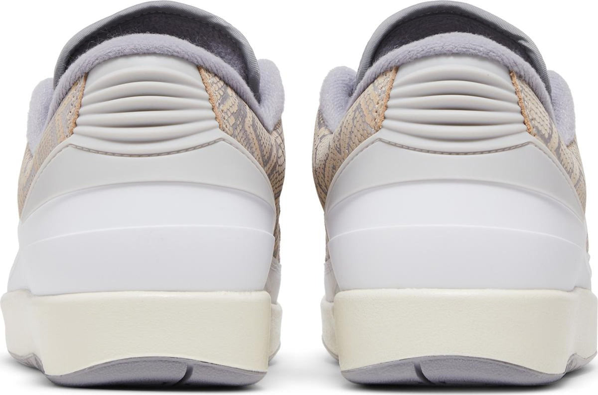 Air Jordan Men's Retro 2 Low Sneakers