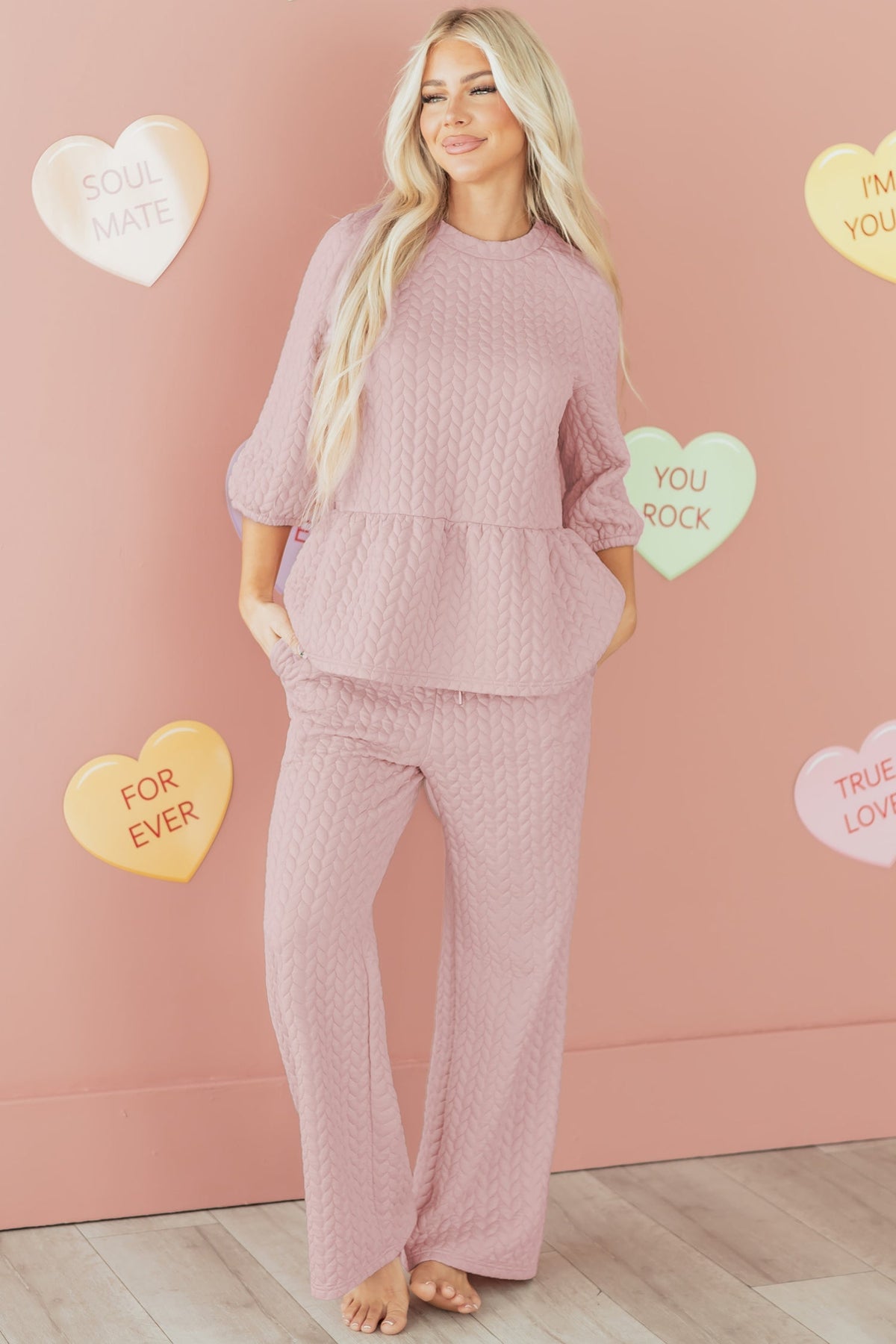 Threaded Pear Makenna Texture Ruffle Hem Set