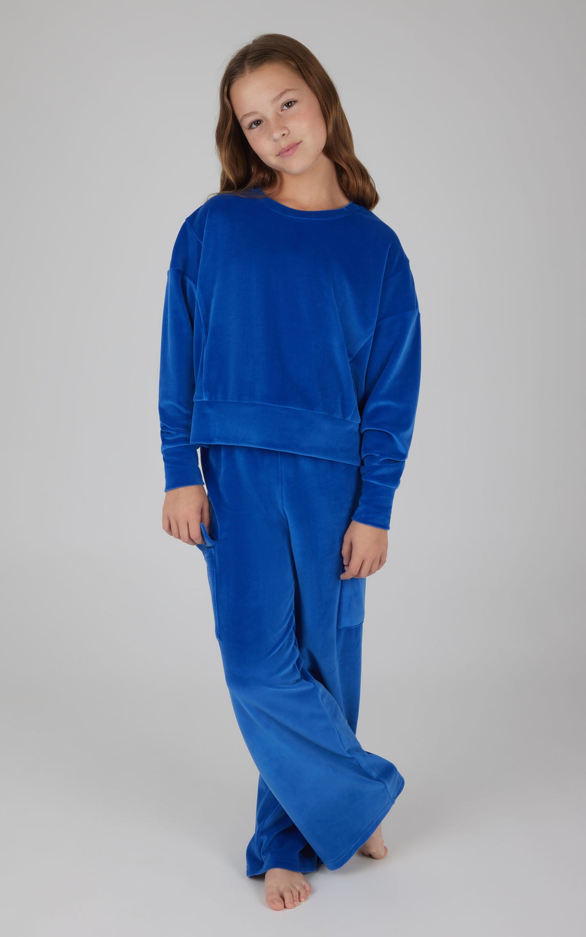 90 Degree by Reflex Girls Velour Crew Pullover With Cargo Pocket Pant