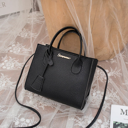 Women’s Personality Messenger Mobile Phone Bag | High-Sense One-Shoulder Mini Crossbody | Trendy Minimalist Multi-Functional Phone Purse | Luxury-Label Statuesque Travel Pouch | 2026 High-Fashion Radiant Urban Accessory