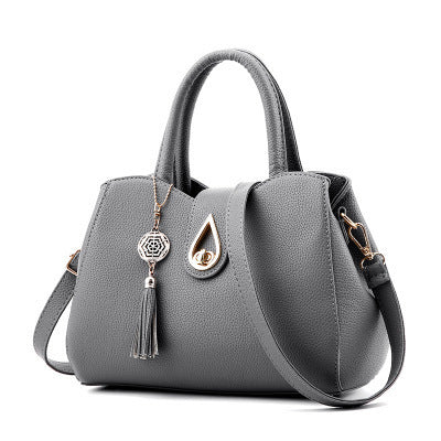 Smooza Luxury Women’s Handbag with Tassel | Designer Leather-Style Shoulder Bag | High-Sense Structured Tote for Women | Trendy Minimalist Tassel Designer Purse | 2026 High-Fashion Premium Ladies Handbag