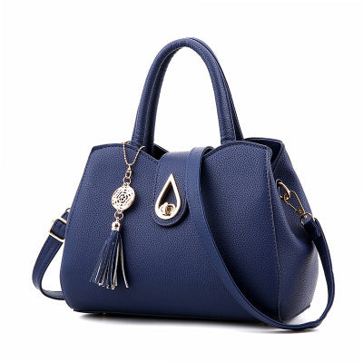 Smooza Luxury Women’s Handbag with Tassel | Designer Leather-Style Shoulder Bag | High-Sense Structured Tote for Women | Trendy Minimalist Tassel Designer Purse | 2026 High-Fashion Premium Ladies Handbag
