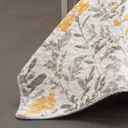 Aprile 3 Piece Quilt Set