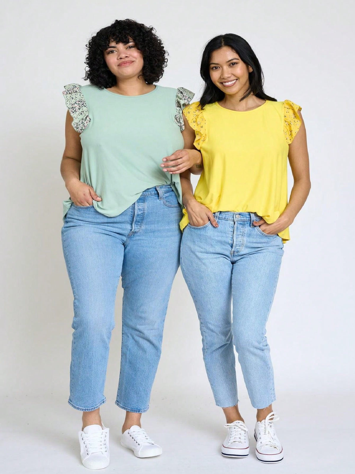 Contrast Ruffle Trim Floral  Flutter Cap Sleeve Top For Leggings Shorts And Jeans  | 7 Colors | S-3X