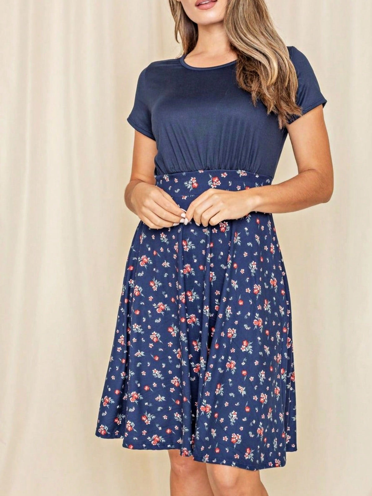 Contrast Mixed Ditsy Print Ruffled Hem Tiered Knee Length T Shirt Dress | S To 3X Plus