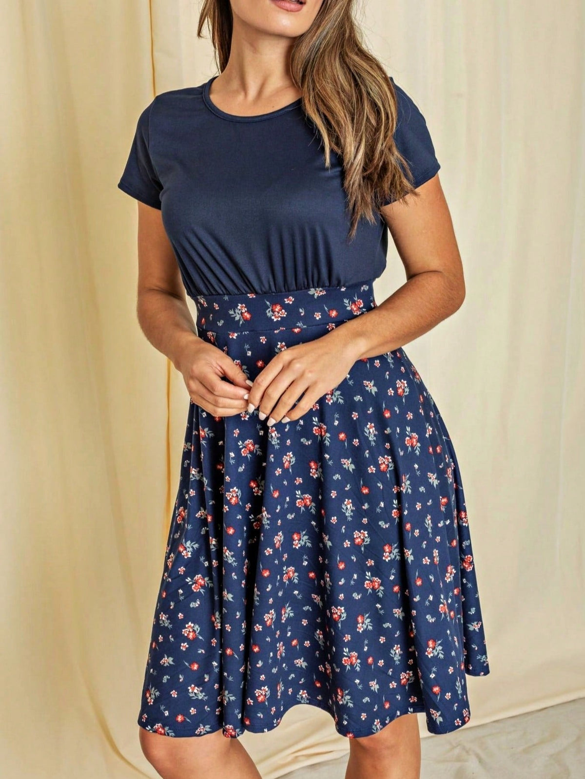 Contrast Mixed Ditsy Print Ruffled Hem Tiered Knee Length T Shirt Dress | S To 3X Plus