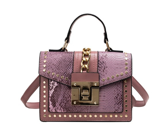 Women’s Fashion Alligator Pattern Shoulder Bag | High-Sense Faux Leather Underarm Bag | Trendy Minimalist Crocodile Texture Handbag | Luxury-Label Statuesque Daily Carry | 2026 High-Fashion Radiant Urban Essential
