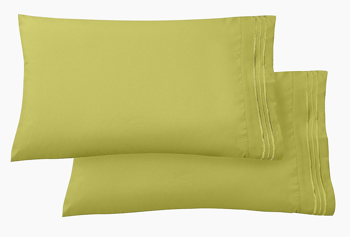 Elegant Comfort Set of 2 Pillowcases- 3 Line Embroidery