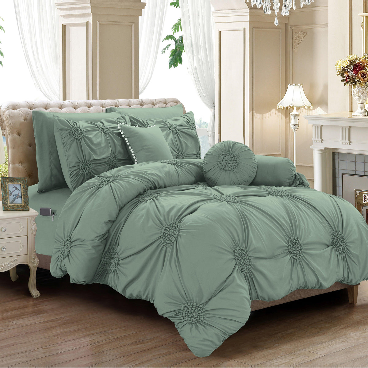Elegant Comfort 10-Piece Sunflower Comforter Set - Includes 4-Piece Sheet Set with Double Sided Storage Pockets