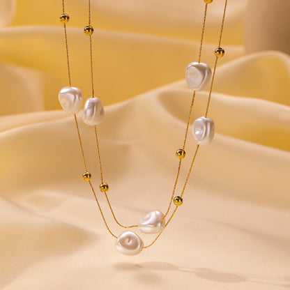 Niche Design Double-Layer Pearl Clavicle Necklace | High-Sense Vintage French Style Jewelry | Trendy Minimalist Titanium Steel Pearl Choker | Luxury-Label Statuesque Radiant Accessory | 2026 High-Fashion Emerald-Luxe Essential