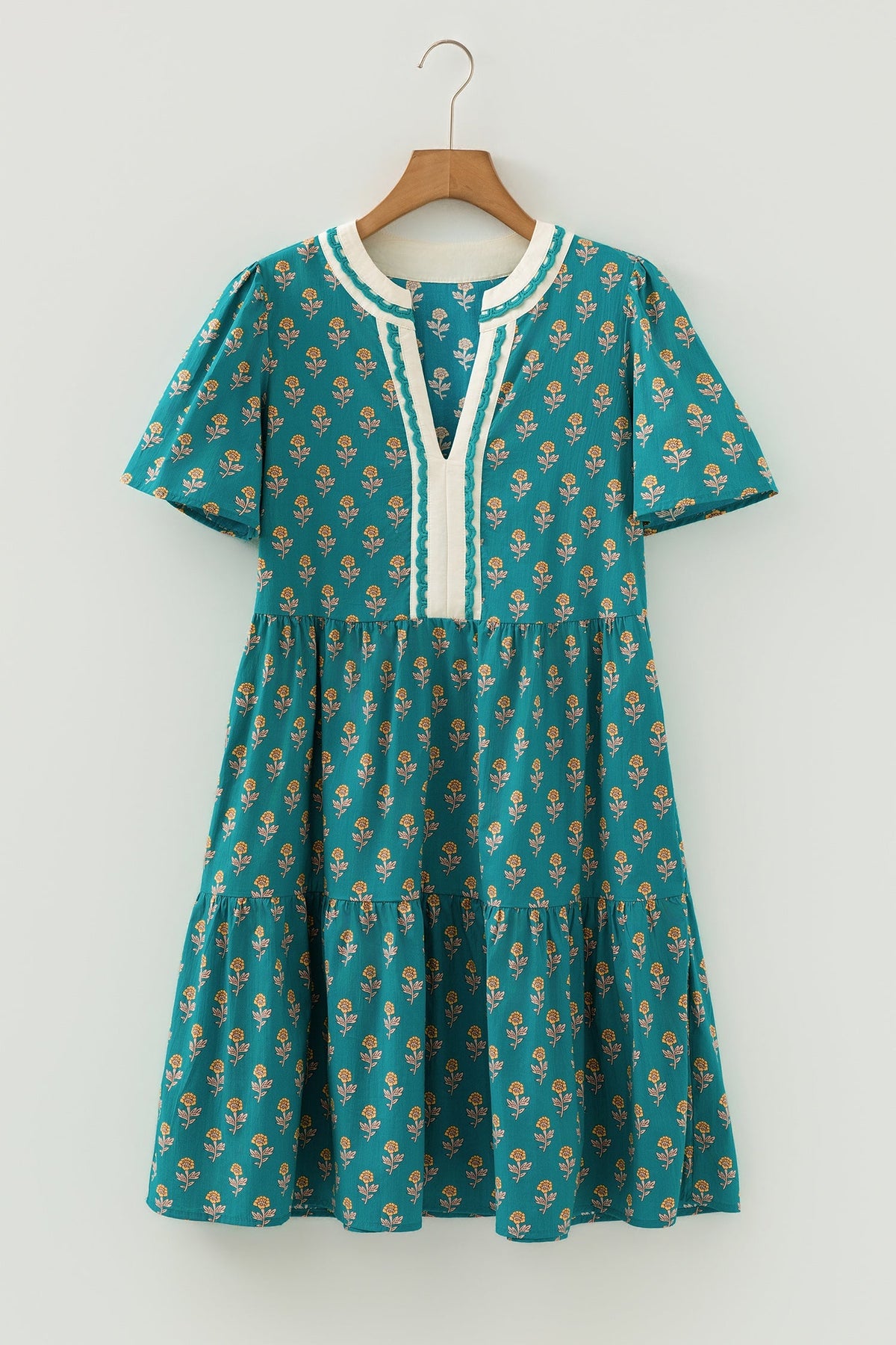 Threaded Pear Clover Short Sleeve Floral Dress