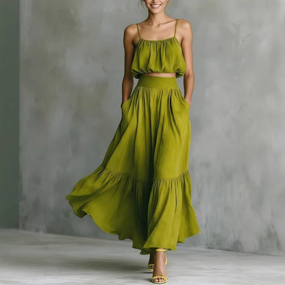 Women’s Two-Piece High-Waist Flared Skirt Set | Elegant Matching Crop Top & Skirt Duo | Luxury Structured Flared Midi Set | Trendy High-Fashion Co-ord Set for Women | 2026 Chic Professional & Social Skirt Suit
