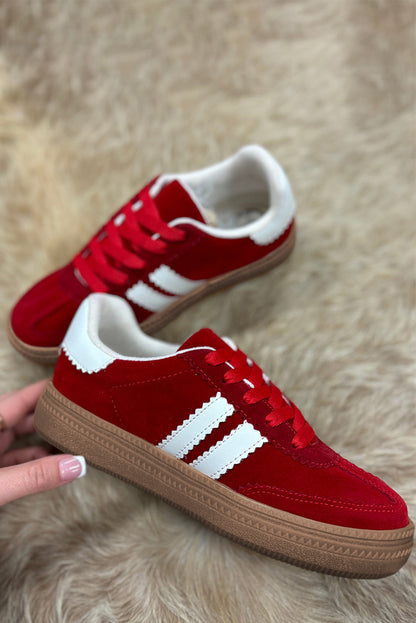 Threaded Pear Harper Lace Up Flat Shoes