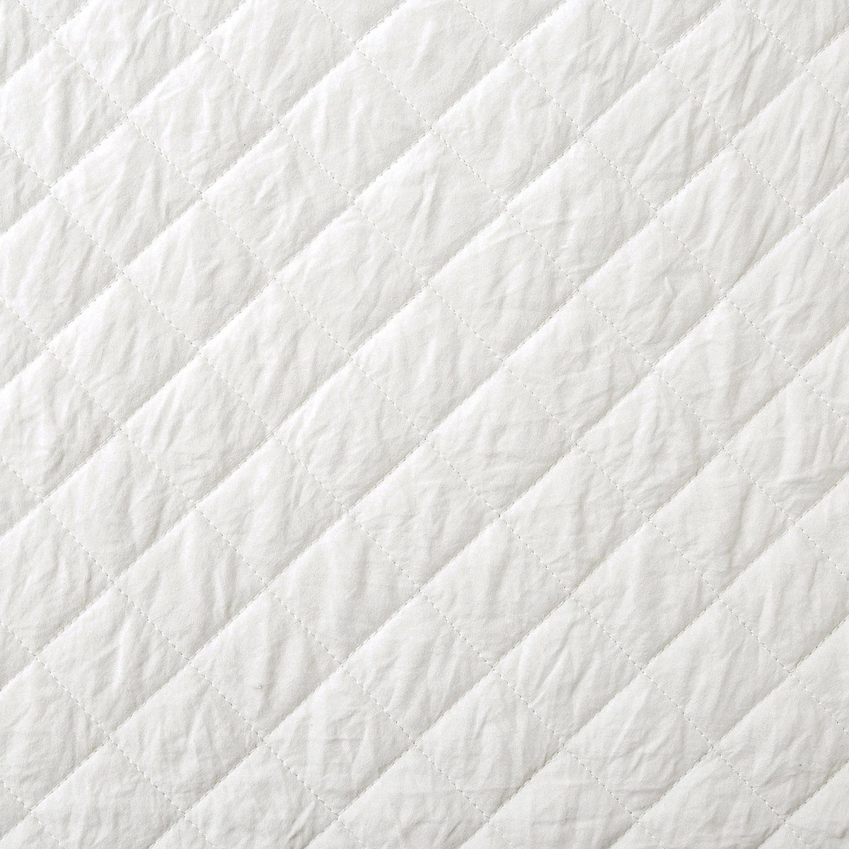 Ava Diamond Oversized Cotton Quilt Set