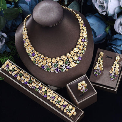 Luxurious Exaggerated Bridal Jewelry Set | Bold Statement Necklace & Earring Wedding Suite | Fashionable High-Impact Crystal Jewelry for Brides | Grand Gala Jewelry Set