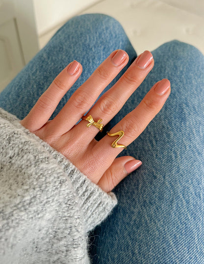 Elevated Faith Wavy Heart Ring