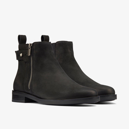 Clarks Women's Memi Lo Booties