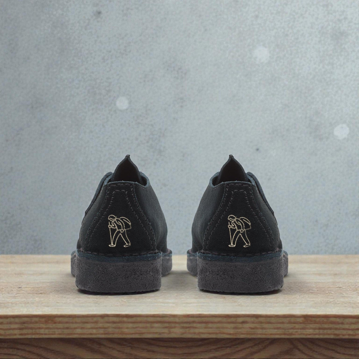 Clarks Women's Desert Trek Slip On Shoes