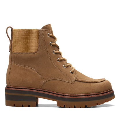 Clarks Women's Orianna Mid Boots