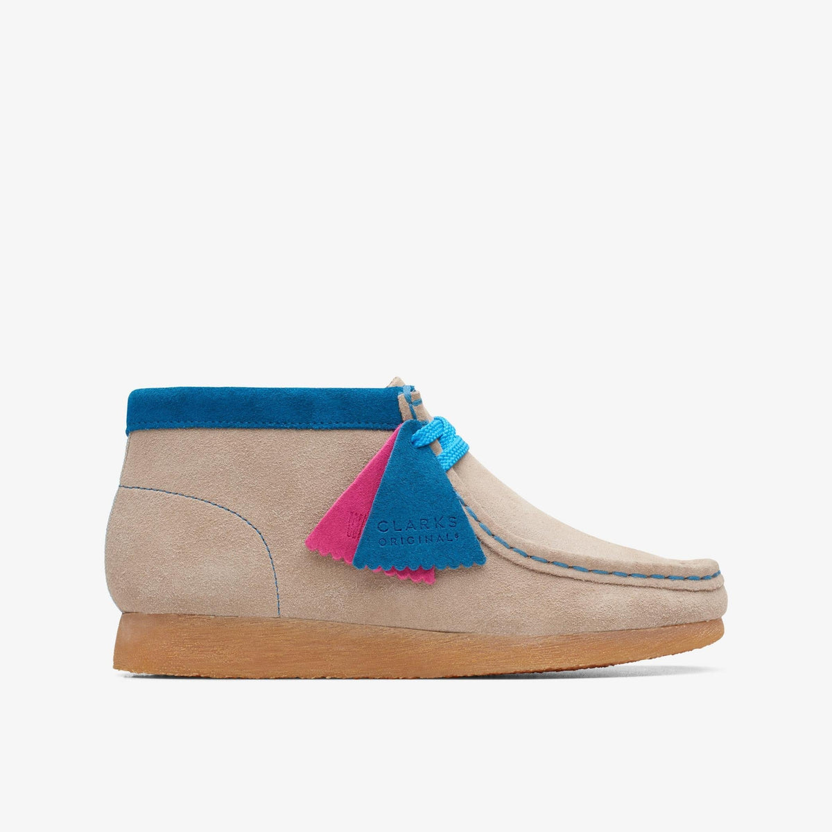 Clarks Youth Wallabeebooto Wide Width Shoes