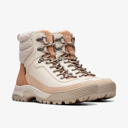 Clarks Women's Atlhiketop Gtx Boots