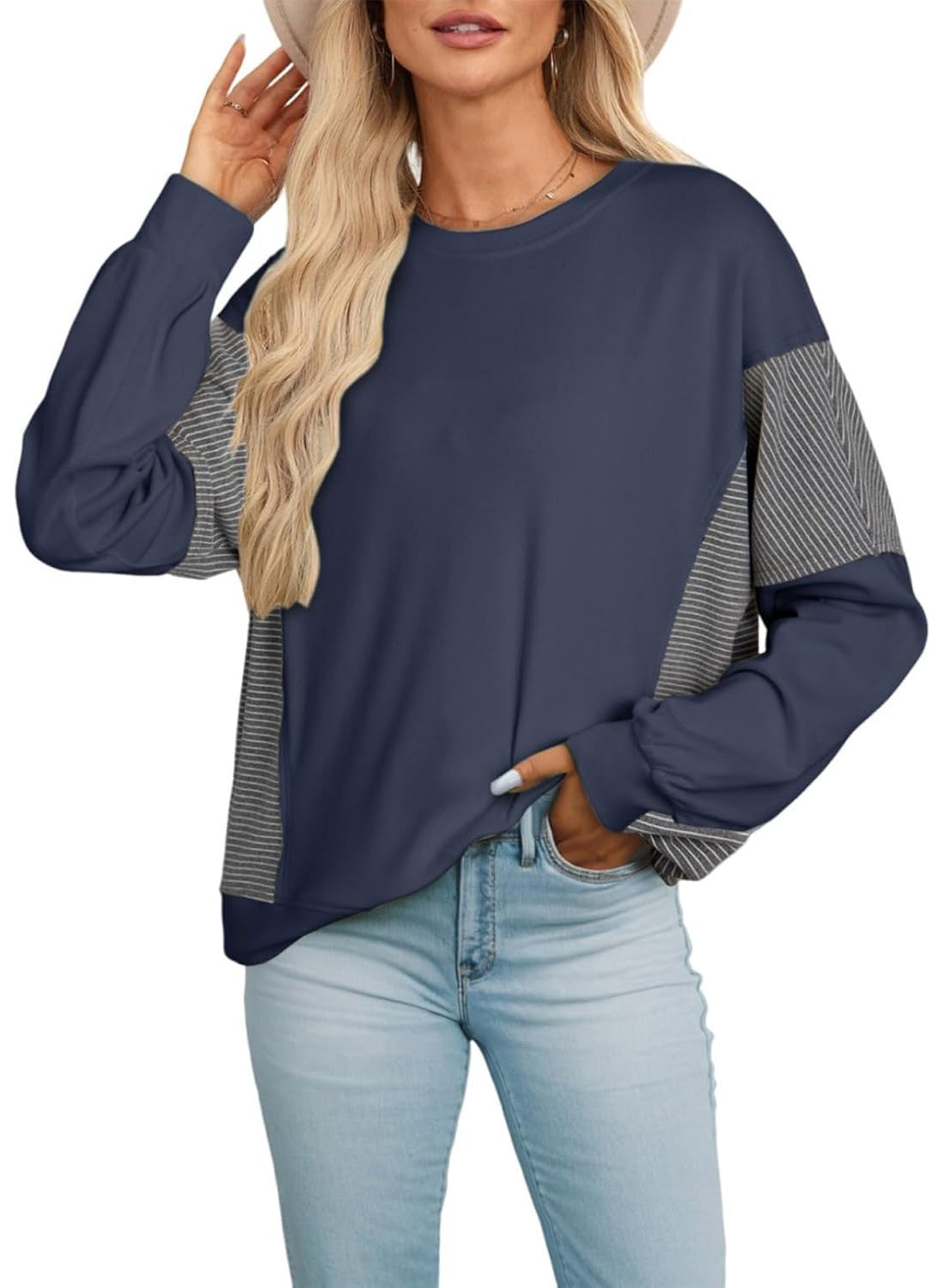 ✨Women's Crewneck Patchwork Stripe Long Sleeve Pullover Sweatshirts