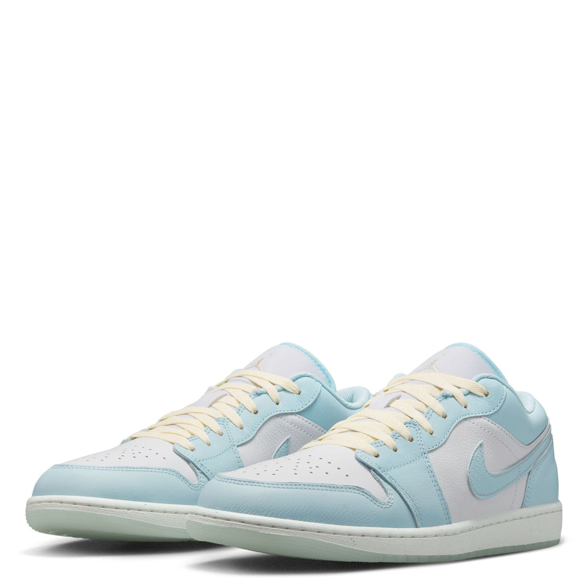 Air Jordan Men's Retro 1 Low Se 'Glacier Blue Summit White' Sneakers