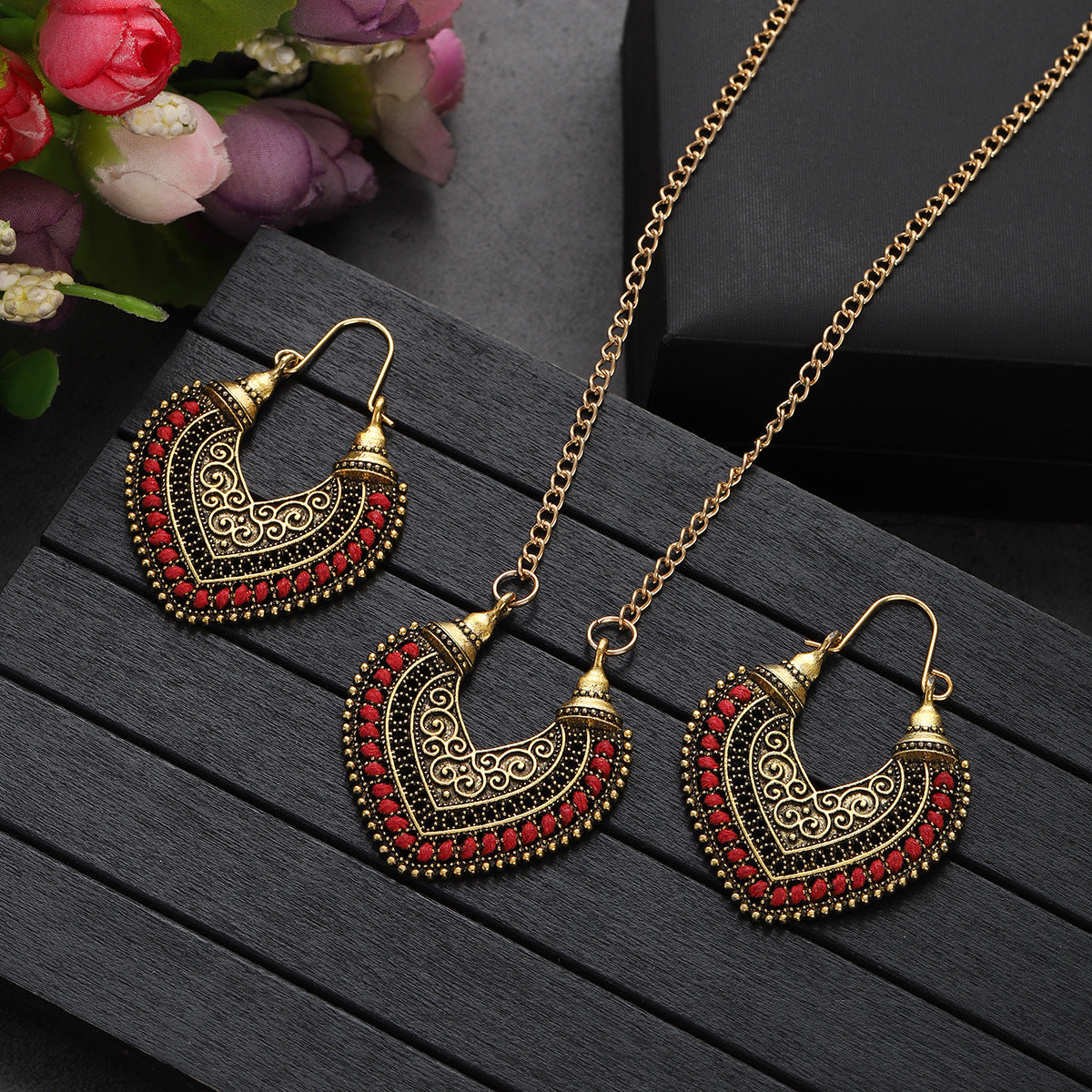 Colored Rope Winding Jewelry Set | Artistic Woven Necklace & Earrings Two-Piece Set | Vibrant Boho-Chic Statement Accessories | Handmade Style Geometric Rope Jewelry