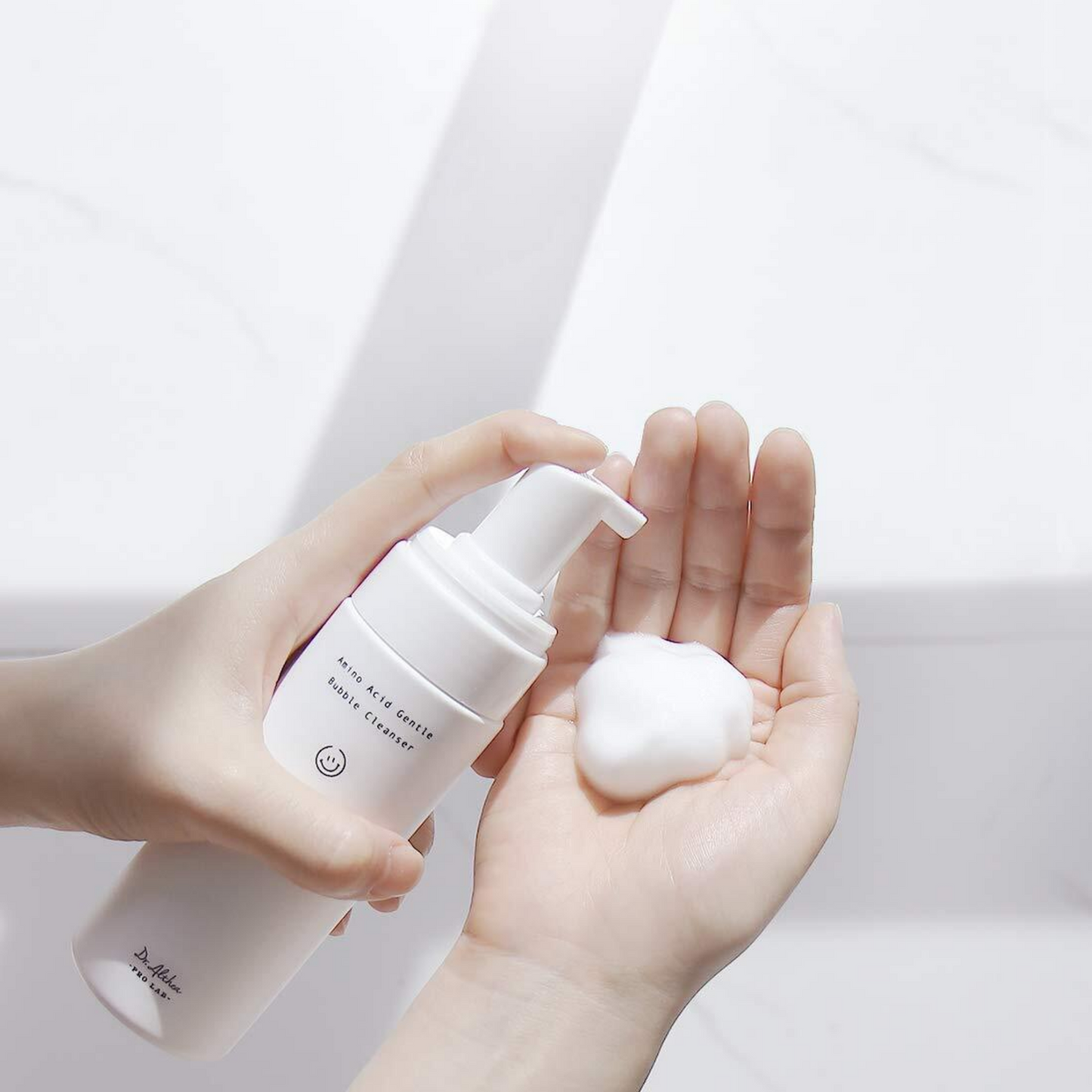 Amino Acid Gentle Bubble Cleanser (140ml)