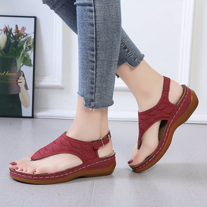 Women’s Casual Wedge Heel Flip-Flops | Solid Color Summer Platform Sandals | Comfortable Beach Thong Sandals with Arch Support | Lightweight Outdoor Wedge Sandals