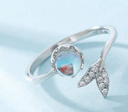 Elegant Fishtail Aurora Moonstone Ring | S925 Sterling Silver Mermaid Tail Ring | Minimalist Iridescent Moonstone Index Finger Ring | Aesthetic Mythical Sea-Inspired Jewelry