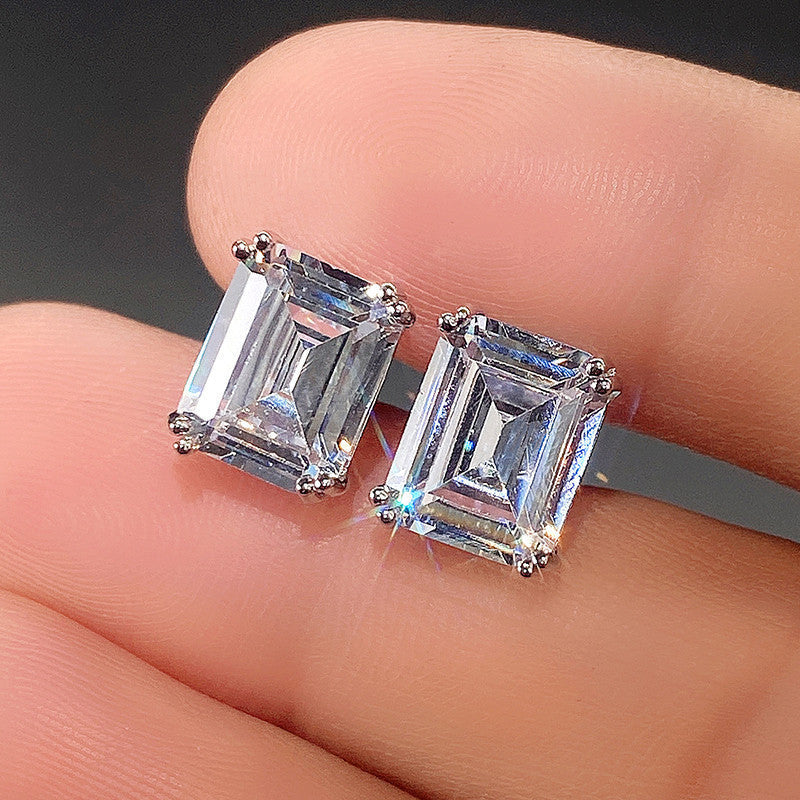 Rectangular Zircon Earrings | Minimalist Unisex Ear Jewelry | High-Sense Geometric Stud Earrings | Luxury-Label Statuesque Radiant Accessory | 2026 High-Fashion Emerald-Luxe Essential