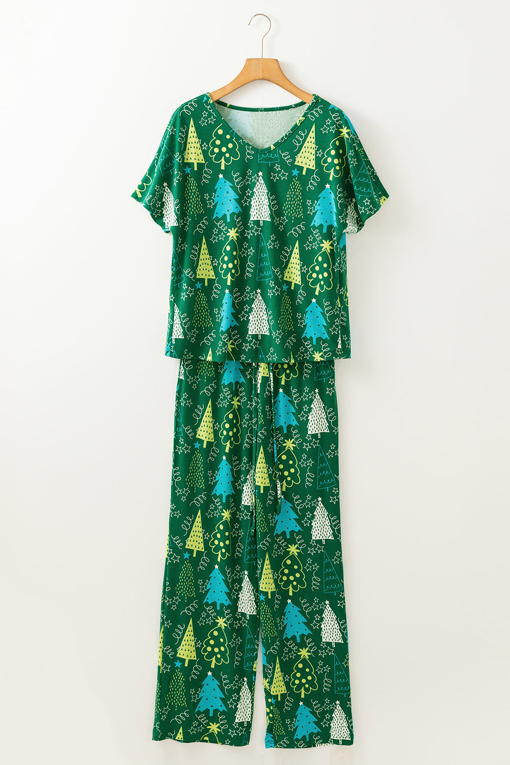 Threaded Pear Evelyn Christmas Tree Print Tee