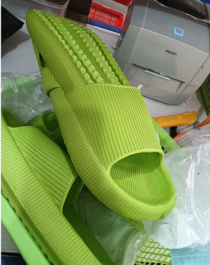Soft Home Couple Slippers | High-Sense Minimalist Indoor Slides | Trendy Comfortable Non-Slip House Shoes | Luxury-Label Plush Couple Footwear | 2026 High-Fashion Quiet Luxury Home Slippers