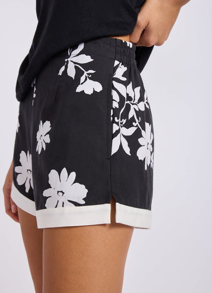 Mayflower Tailored Short