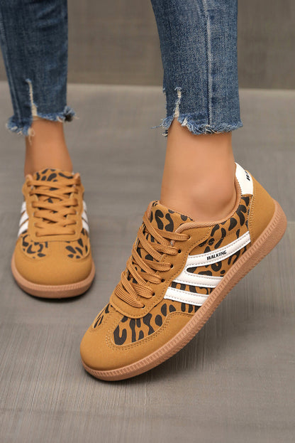 Threaded Pear Zaria Detail Lace Up Shoes