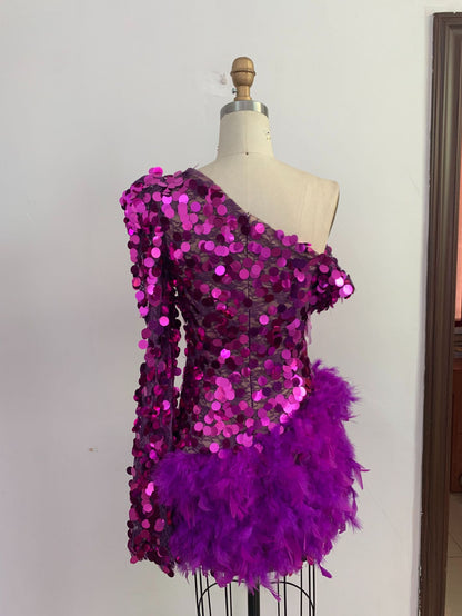 Purple Sequined Feather Skirt Dress | High-Sense One-Shoulder Luxury Party Dress | Trendy Minimalist Stage Performance Gown | Luxury-Label Asymmetrical Short Dress | 2026 High-Fashion Statuesque Sequin Outfit