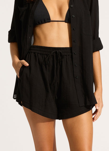 Crinkle Short