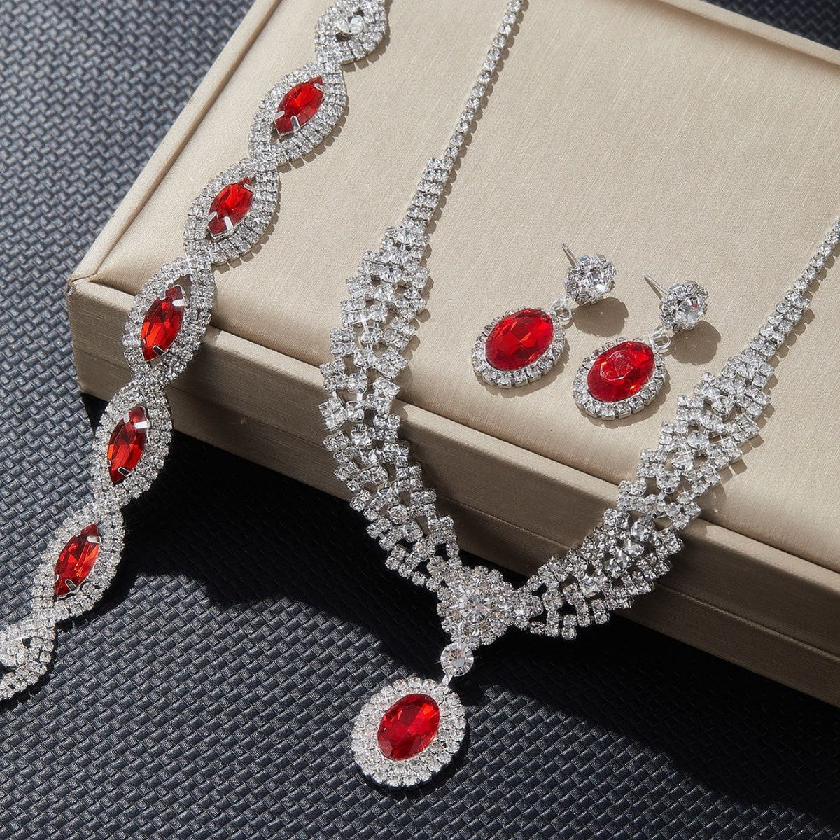 Luxury European Sapphire Jewelry Set | 4-Piece Elegant Necklace, Earrings, Bracelet & Ring Set | Deep Blue Crystal Formal Jewelry Collection | Royal Banquet Jewelry Set for Women