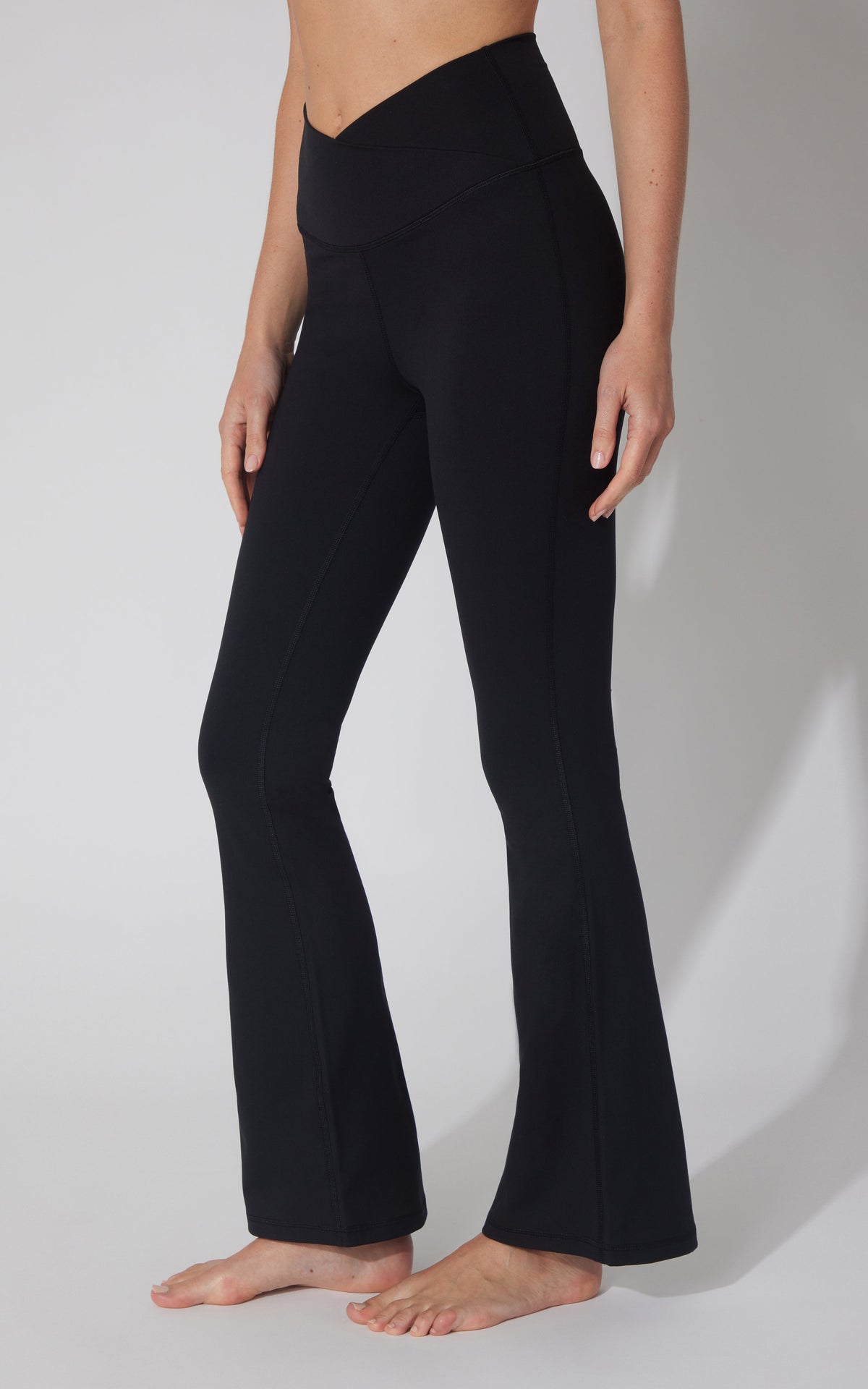 90 Degree by Reflex Lux Madison Crossover Elastic Free Waist 31 1/2 inch Flare Leg Pant