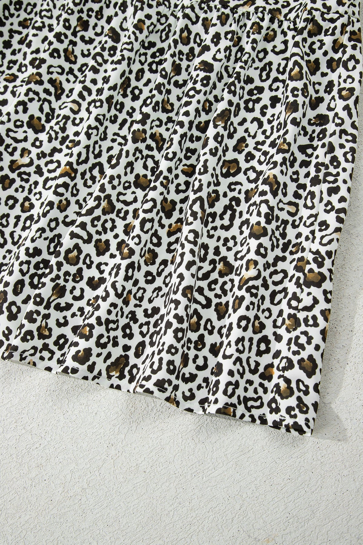 Threaded Pear Elsa Puff Sleeve Print PLUS Blouse
