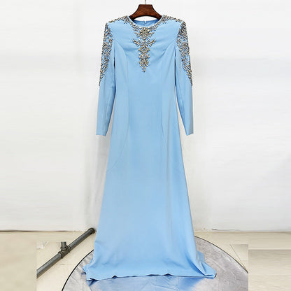 Women’s Heavy Duty Beaded & Diamond Encrusted Wedding Dress | High-Sense Petite Trailing Bridal Gown | Trendy Minimalist Couture Long Dress | Luxury-Label Statuesque Radiant Ceremony Wear | 2026 High-Fashion Emerald-Luxe Essential
